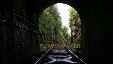 Túnel de Oural, una de las necesarias reformas que tendrá que hacerse en la vía a Ourense