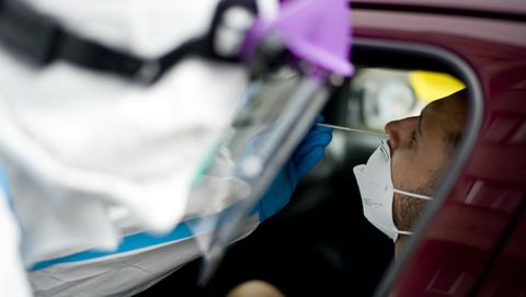 Test del covid-19 en el centro de salud del Ventorrillo, en A Coruña