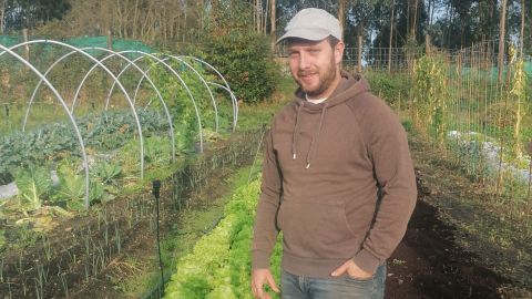 Diego Bárcena, de Huerta La Enredadera, en Corvera d'Asturies