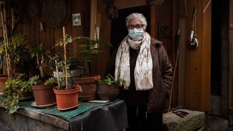 Ángeles Puga, vecina de Figueiredo (Paderne de Allariz) que tuvo coronavirus