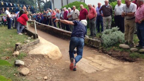 Bolos en Pravia, en una imagen de archivo