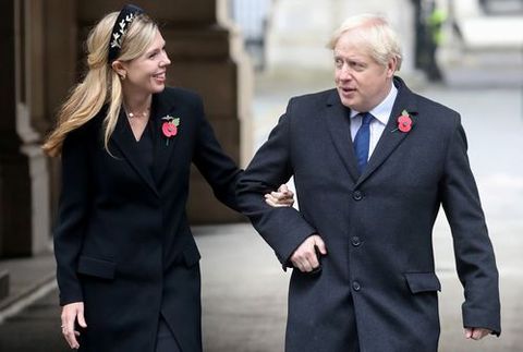 Boris Johnson, este sábado con su pareja, Carrie Symonds