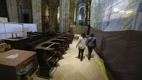 La catedral santiaguesa permanecerá cerrada al menos seis semanas y las misas se celebrarán en el Centro de Acogida al Peregrino a las 10.30 y las 12.00