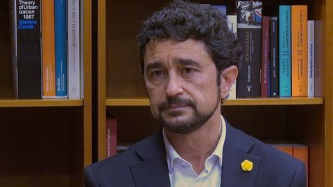Damià Calvet se enfrentará a Laura Borrás en las primarias de UJxCat, pero ninguno es el preferido de Puigdemont