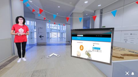 El evento cuenta con una asistente digital que explica cómo acceder