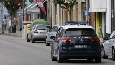 Un coche patrulla de la Policía Nacional de Viveiro, en una foto de archivo