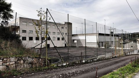 Canchas exteriores del complejo deportivo Bamio