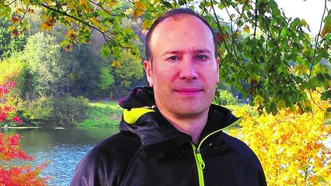 El escritor en lengua asturiana Xabiero Cayarga