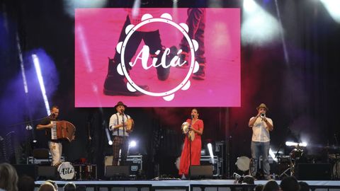O grupo compostelá Ailá recupera no que vincula as música ás rutas xacobeas