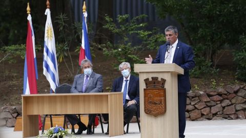 Imagen de la toma de posesión de Javier Carballal Casella como alcalde de Punta del Este, Uruguay, el pasado 28 de noviembre