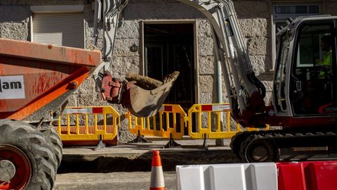 Obras en una calle ourensana