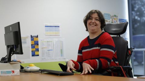 Gisela Galeiras Cao, usuaria de Aspace e influencer en silla de ruedas, es la atora del blog de moda TendenciasinclusivasGise