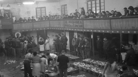 AVIENTU. Rulando'l pescáu, 1963