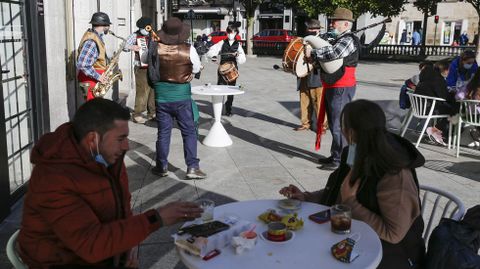 Una charanga animó el fin de las restricciones el pasado día 12 en Verín