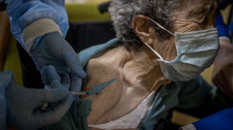 Continúa en Ourense la campaña de vacunación del coronavirus