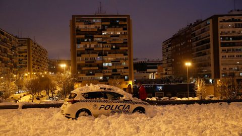 Coche de policía por Madrid este sábado