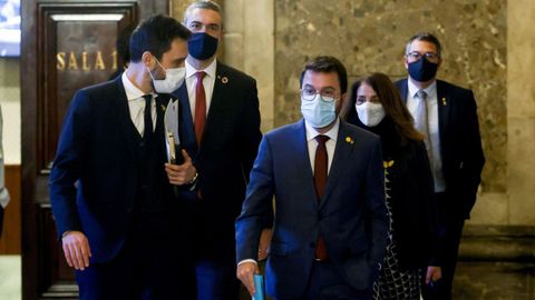 Roger Torrent y Pere Aragonès, este viernes antes de la reunión de la mesa de partidos
