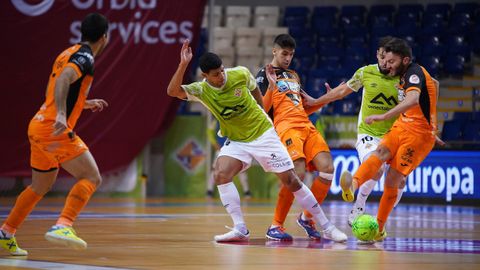Un lance de un duelo en el que el Palma ganó casi todas las pelotas divididas