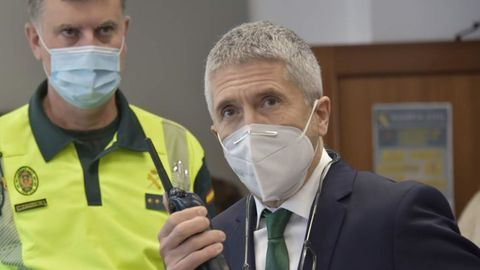 El ministro Marlaska, en una visita a la Agrupación de Tráfico de la Guardia Civil