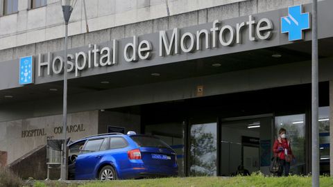 Entrada del Hospital Público de Monforte, en una imagen de archivo