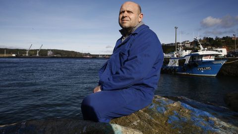 Ramón Fernández Rey, esta semana no porto de Celeiro, onde ten a base o pincheiro Aveneira