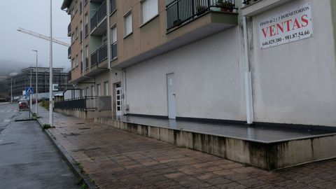 Bajo del futuro punto de encuentro familiar de Ribeira