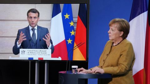 Macron y Merkel, durante su encuentro telemático del viernes