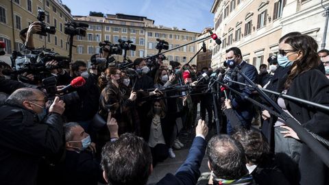 Salvini habla con la prensa tras su reunin con Draghi