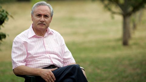 José Ramón Ónega, en el 2006 en su casa de Pol