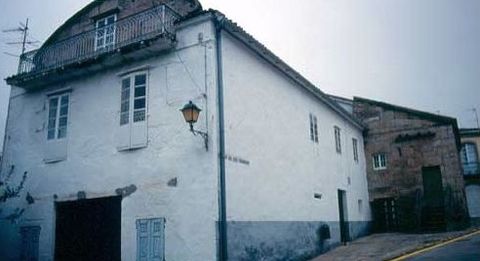 Sede del sindicato anarquista en Corcubión, en el pazo de Altamira