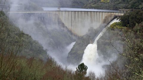 El embalse de Belesar está al 93 % de su capacidad