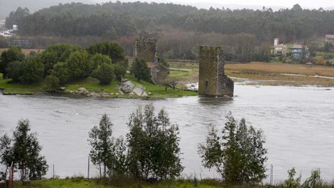 Las Torres son la visita obligada en Catoira