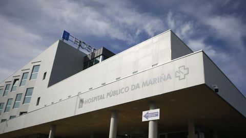 En el hospital mariñano había este lunes por la tarde cinco pacientes de covid-19 ingresados en planta