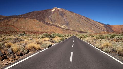 Carretera TF-2, rumbo al Teide, en Tenerife