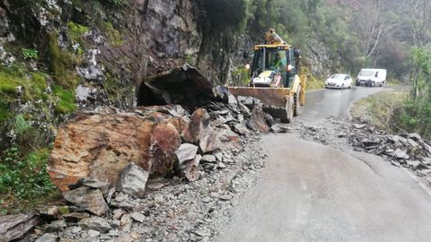 Obras de conservación del grupo Elsamex en la comarca de A Fonsagrada