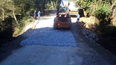 Obras de conservación del grupo Elsamex en la comarca de A Fonsagrada