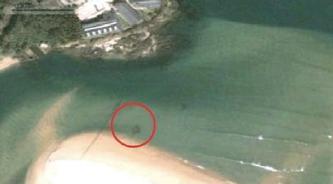 Bajo el epígrafe anomalía detectada en la barra de Santa Cristina se sitúa el pecio de la flota de Drake para el que se pide una especial atención durante las obras de dragado