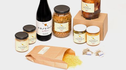 Cocido maragato. Recientemente, Casa Coscolo, especializada en cocidos, ha recibido la nominación de Bib Gourmand concedida por la guía Michelín.