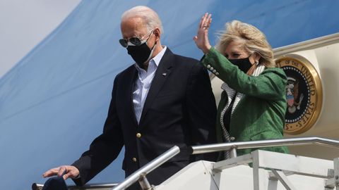 Joe Biden, a su llegada el viernes a Houston, Texas.
