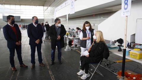 Vacunación masiva en el recinto ferial de Pontevedra