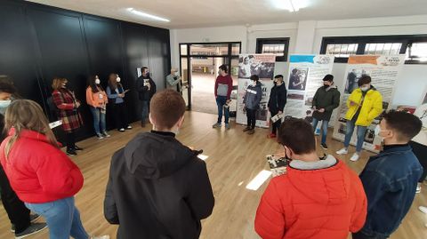 Exposición sobre Xela Arias no IES Xograr Afonso de Sarria