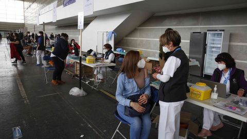Jornada de vacunación masiva en el recinto ferial de Pontevedra