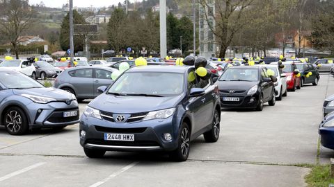 Caravana de protesta de la Plataforma de Trabajadores Públicos Temporales en Fraude de Ley