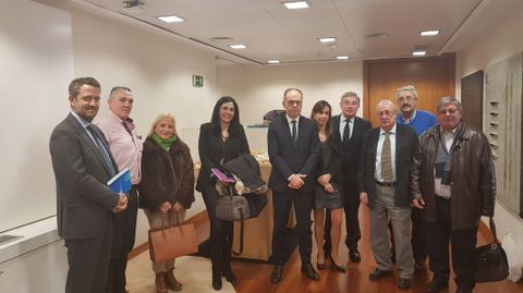 Entrevista en el 2018 de cargo del PP y la Federación Vecinal con el presidente y la directora de ADIF entonces, Juan Bravo e Isabel Pardo de Vera
