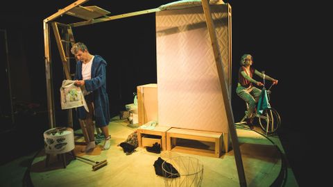 Butacazero pone en escena «32m2. Unha traxicomedia confinada».