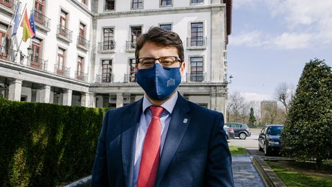 El consejero de Industria, Enrique Fernández