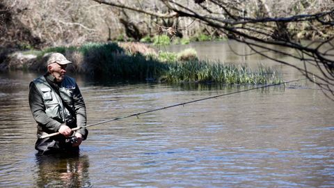 Primer día de pesca en el Coto de Baamonde, en el río Parga