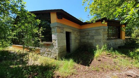 La casa de Dorribo en O Corgo se vende por 183.000 euros