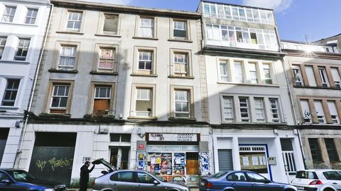 El número 118 de Camiño Real se vende por más de 250.000 euros, se puede demoler y construir otro de cinco plantas