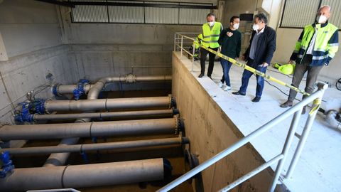 Visita del alcalde al depósito de agua de Castro Senín, de donde sale la red de abastecimiento a Montecelo